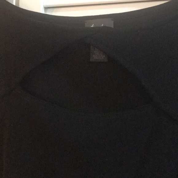 CHICOS - TRAVELERS, size 3 (equal to 1x-2x) jet black top; cut out front piece - Picture 6 of 6